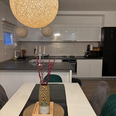 F&i Apartmán *