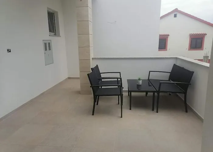 F&i * Bibinje